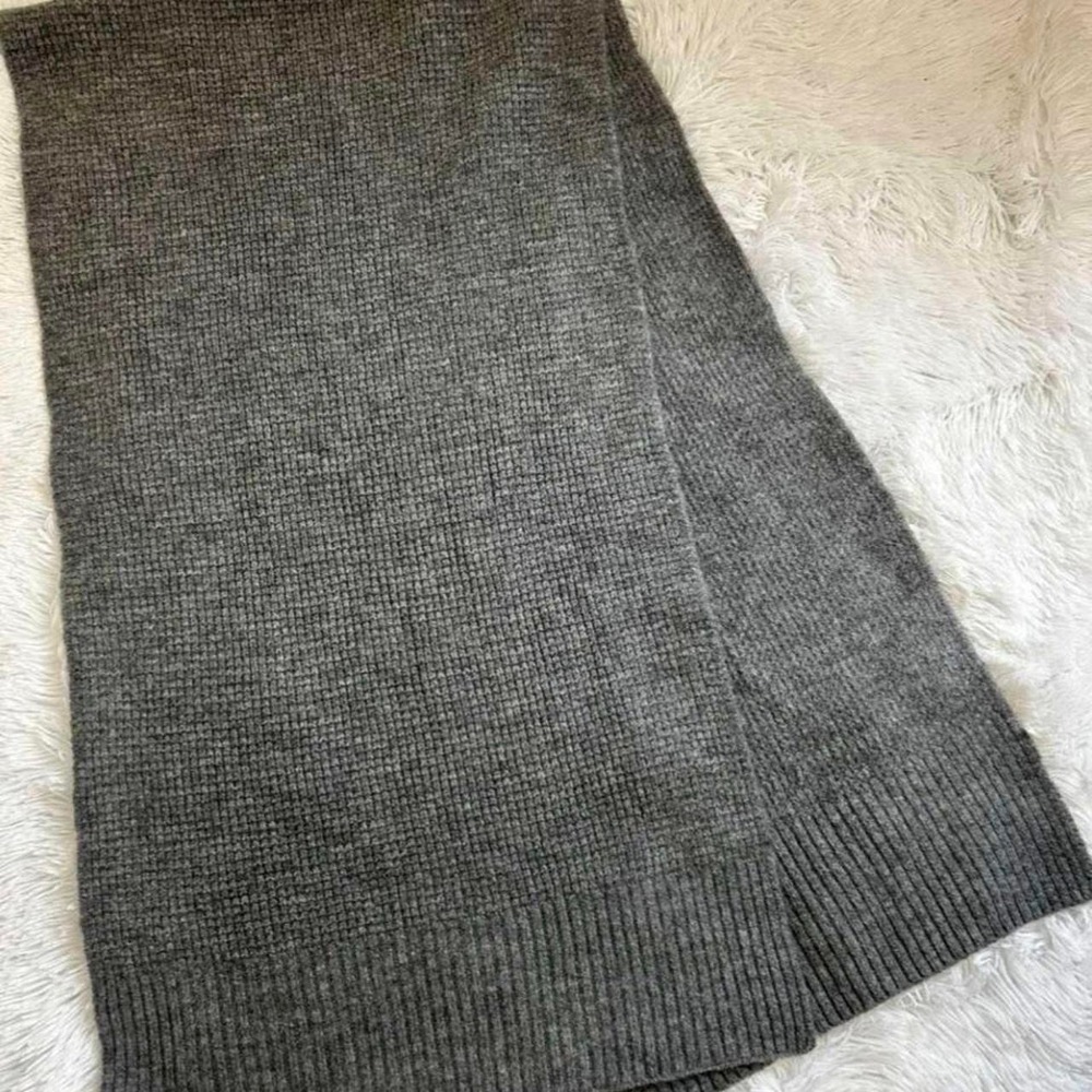 Offline by aerie gray knit oversized blanket scarf